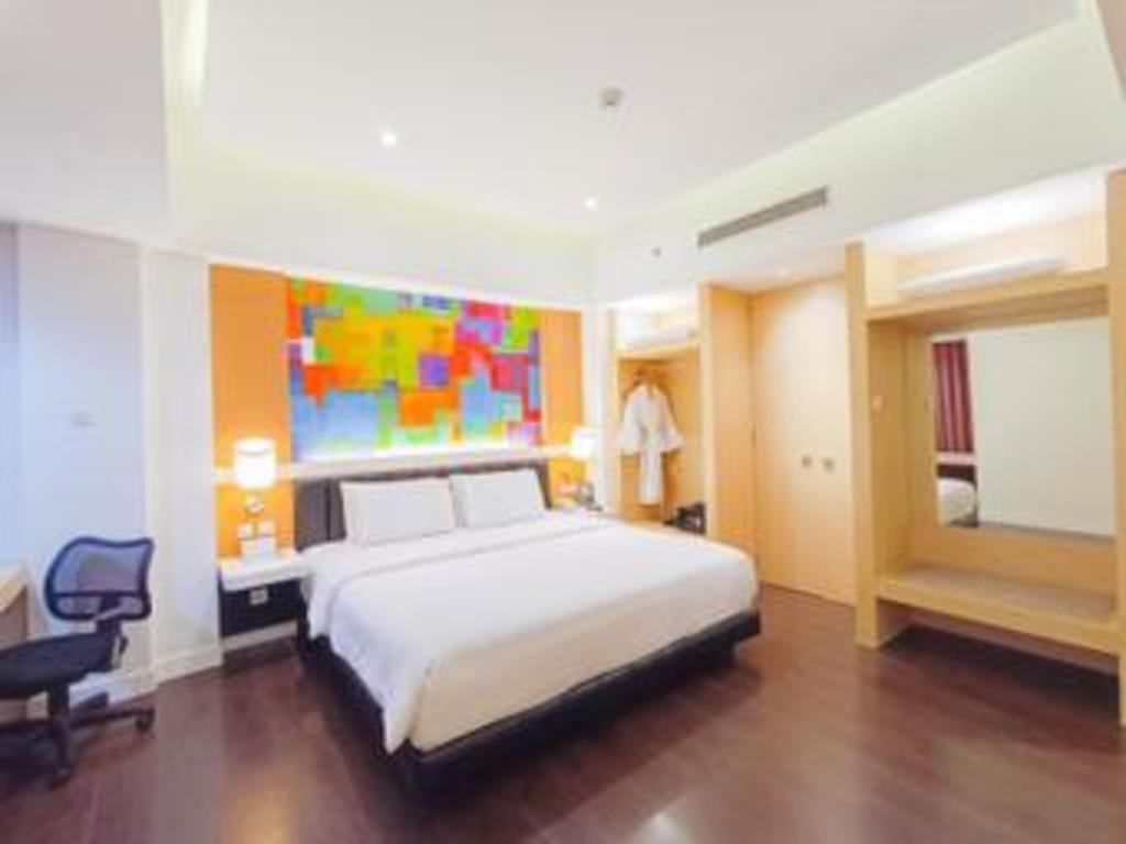 Brits Hotel Karawang Buitenkant foto