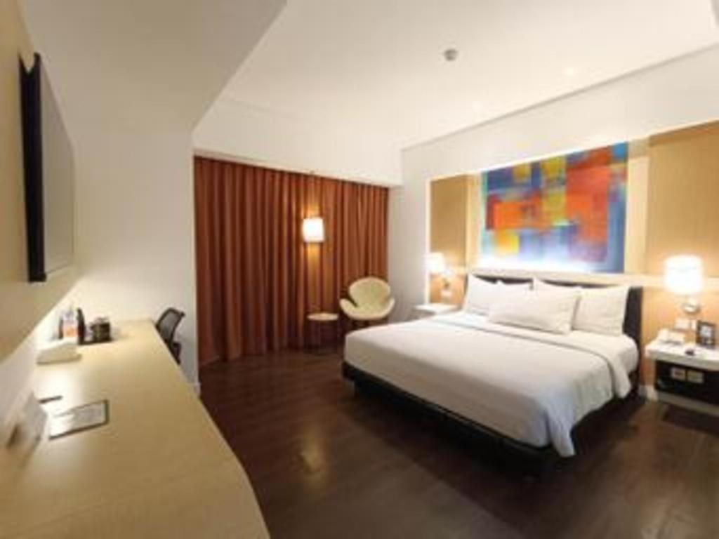 Brits Hotel Karawang Buitenkant foto
