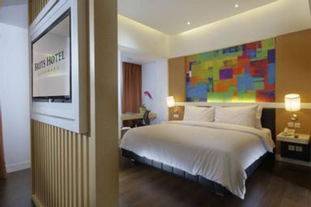 Brits Hotel Karawang Buitenkant foto